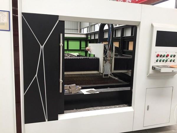 RS-CF3015E metal sheet laser cutting machine 4